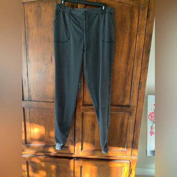 Albion | Jet Setter Joggers Black Dash Print Medium Tall - Picture 6 of 11